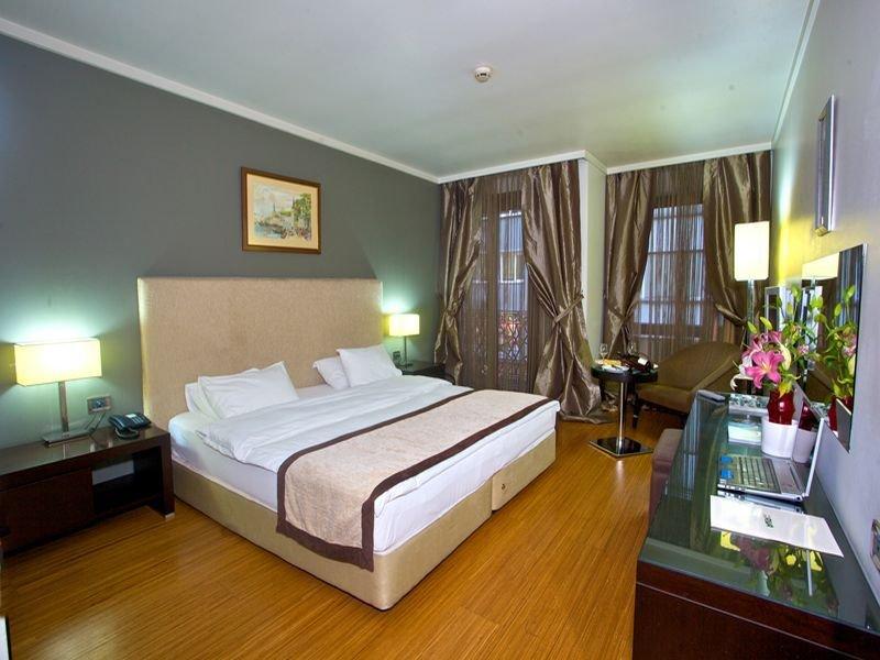 Boutique Riva Hotel Istanboel Buitenkant foto