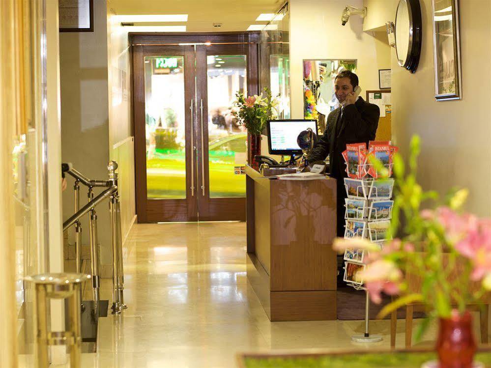 Boutique Riva Hotel Istanboel Buitenkant foto